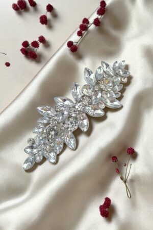 Gypsophile Saç Aksesuarı – Işıltılı Kristal Taşlı, Markiz Kesim Saç Tokası